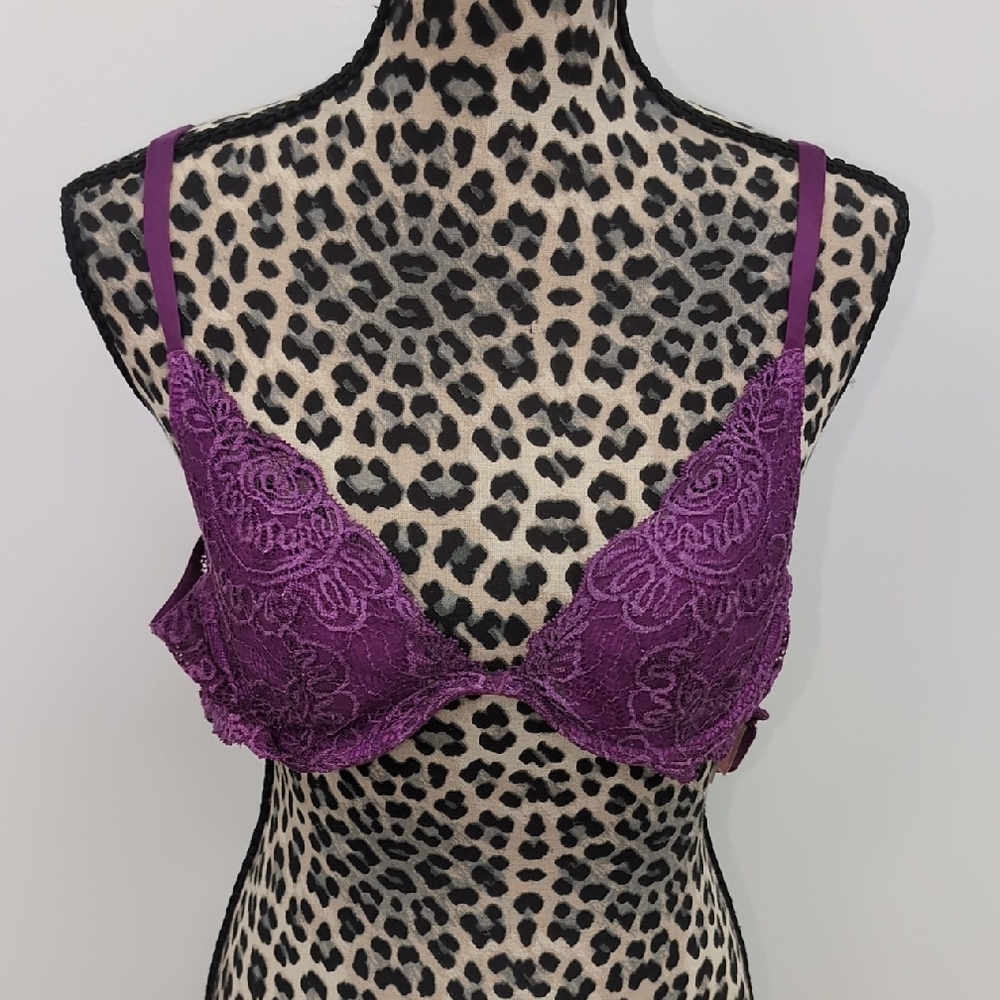 Vintage Victoria's Secret Very Sexy Bra